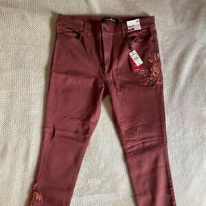 NWT Express Ankle Legging Size 12R Regular Skinny High Rise Pink Embroidered